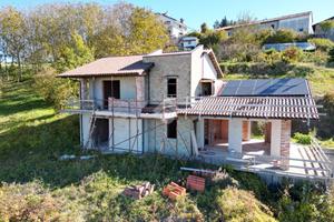 CASA INDIPENDENTE A BENEVELLO