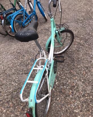 Come da foto tipologia Graziella pronte a pedalare