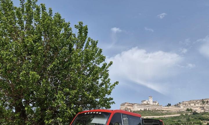 Autobus gran turismo iveco atomic sunrise cabrio