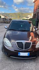 LANCIA Y