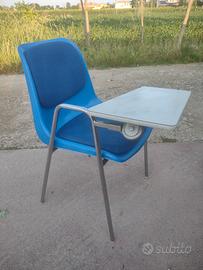 Sedia ufficio con tavoletta scrittoio 