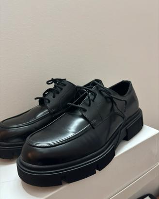 Scarpe Zara uomo n. 44