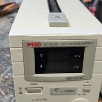 alimentatore da banco regolabile 0-30V