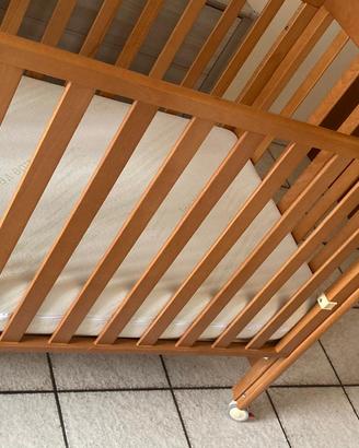 Lettino Foppapedretti con materassino e zanzariera