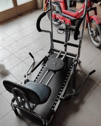 Tapisroulant -vogatore-cyclette e twister rotante