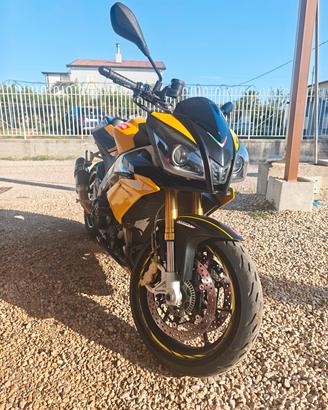 Aprilia tuono V4 aprc