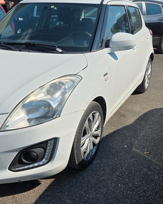 Suzuki Swift 1.3 DDiS 5 porte B-Cool