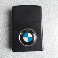 Accendino tipo Zippo BMW vintage.