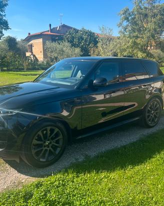 RangeRover Sport D300 black edition 11/24 72.500km