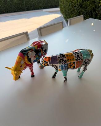 Mucche d'arte decorative.