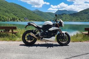 Triumph Speed triple 1050