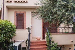 Villetta a schiera - Sperlonga