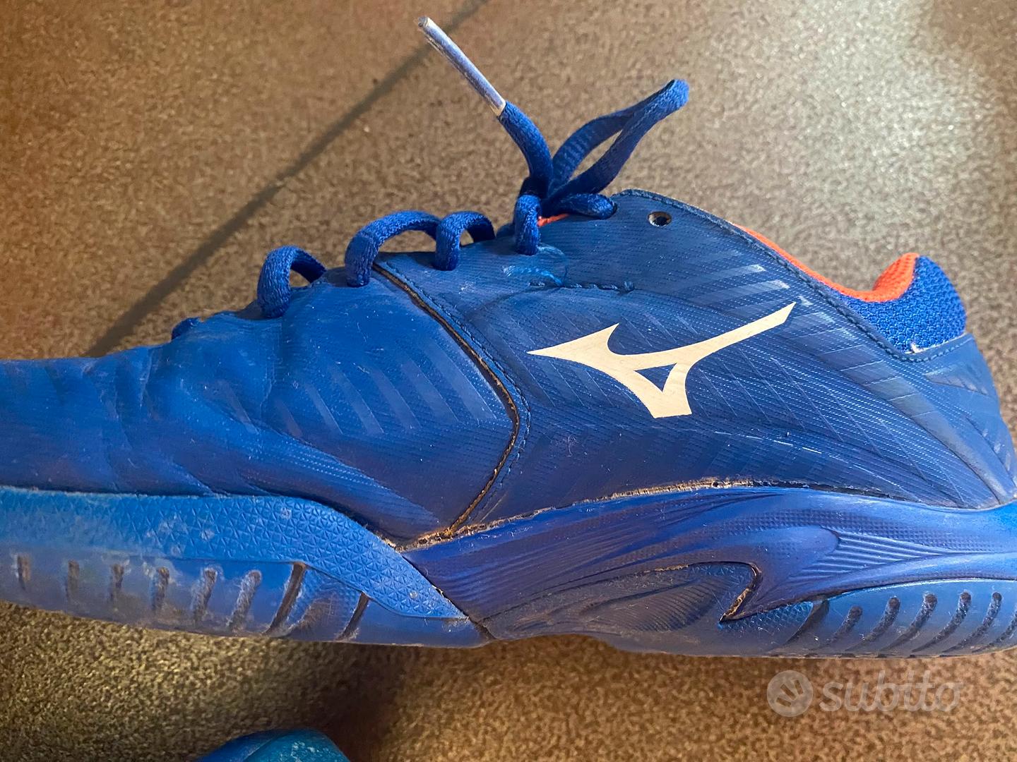 scarpe tennis  misura 34.5 MIZUNO