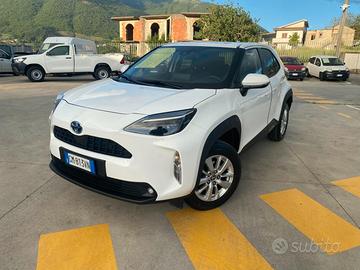 Toyota Yaris Cross 1.5 Hybrid (116 CV) E-CVT Busin