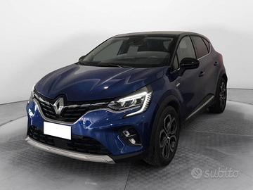 Renault Captur 1.6 E-Tech hybrid Techno Fast Track