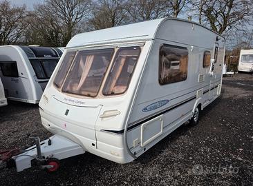 Roulotte Swift Elegance 520 4 posti / bagno doccia