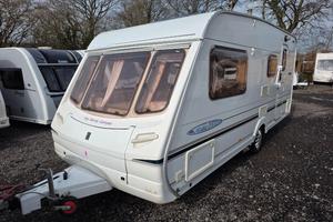 Roulotte Swift Elegance 520 4 posti / bagno doccia