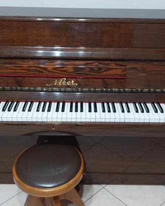 Pianoforte a muro perfette condizioni