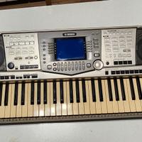 Yamaha PSR-2000