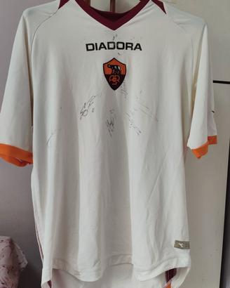Maglia Roma AUTOGRAFATA DA 7 GIOCATORI ANNO 2006/7