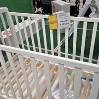 lettino con materasso e coppia lenzuola