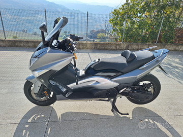 Yamaha Tmax 500