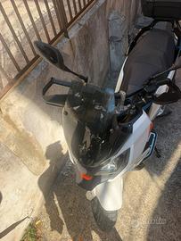 Peugeot 400 GT immatricolato 10/24