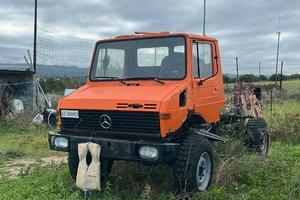 Mercedes Unimog U1300L