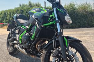 Moto - Kawasaki Z650 MY25