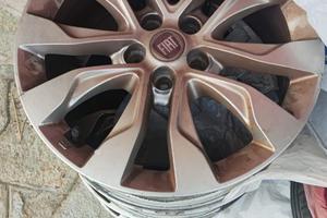 Cerchi in lega originali FIAT da 16"