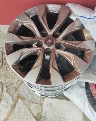 Cerchi in lega originali FIAT da 16"