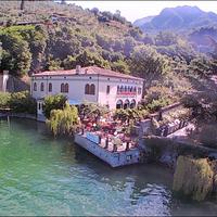 Immobile di pregio in riva al lago
