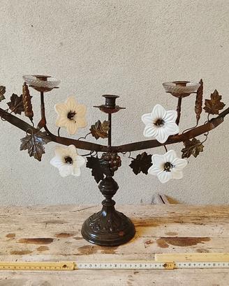 candelabro in metallo