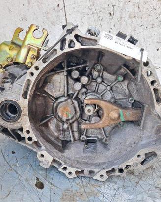 303000D040 CAMBIO MANUALE 5M TOYOTA YARIS I REST (