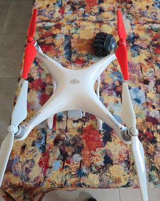 Drone DJI Phantom 4