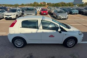 fiat punto bianca 2017