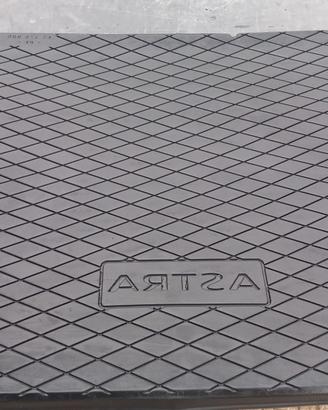Contenitore per baule auto