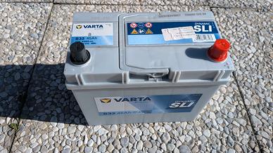 Batteria Varta B32 45 Ah 12V 330A Dynamic SLI