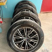 Cerchi e Gomme Alfa stelvio 235/60/18