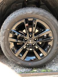 Cerchi da17 in lega e gomme termiche jeep