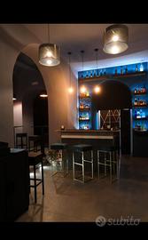 Arredamento longue bar