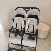 PASSEGGINO GEMELLARE CHICCO