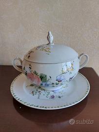 Zuppiera in porcellana decorata – Stile classico c