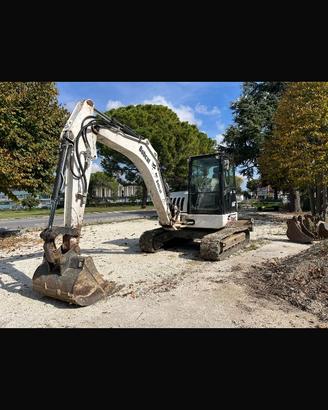 Escavatore bobcat 442