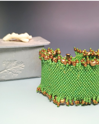 BRACCIALE ARTIGIANALE A FASCIA IN MICROPERLE VETRO
