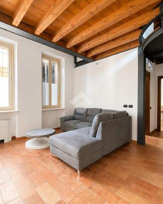 2 LOCALI A TREZZO SULL'ADDA