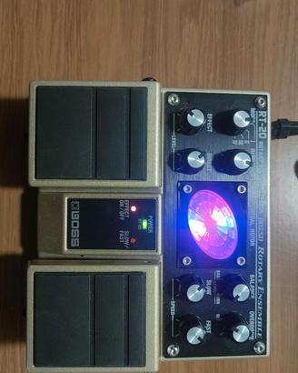 Doppio pedale BOSS RT-20 - simulatore rotary