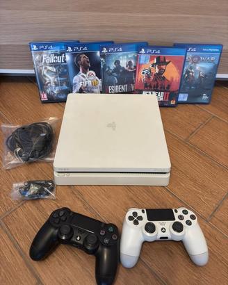 PS4 Slim Bianca 500GB 2 CTRL + giochi, perfetta