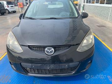 RICAMBI USATI AUTO VARI MAZDA 2 2011 1300 BENZINA