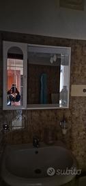 mobiletto specchio bagno